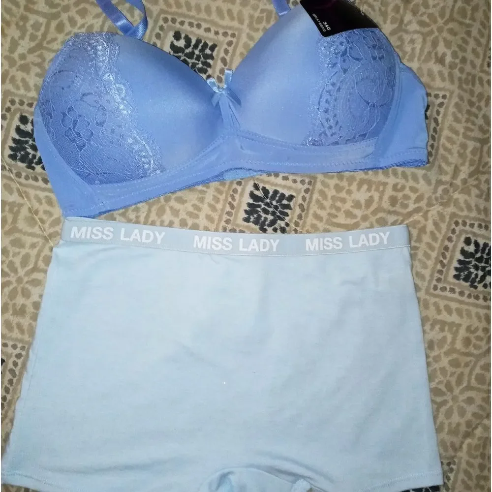 Random Bra and panty set